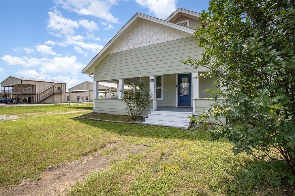 301 Sycamore Street