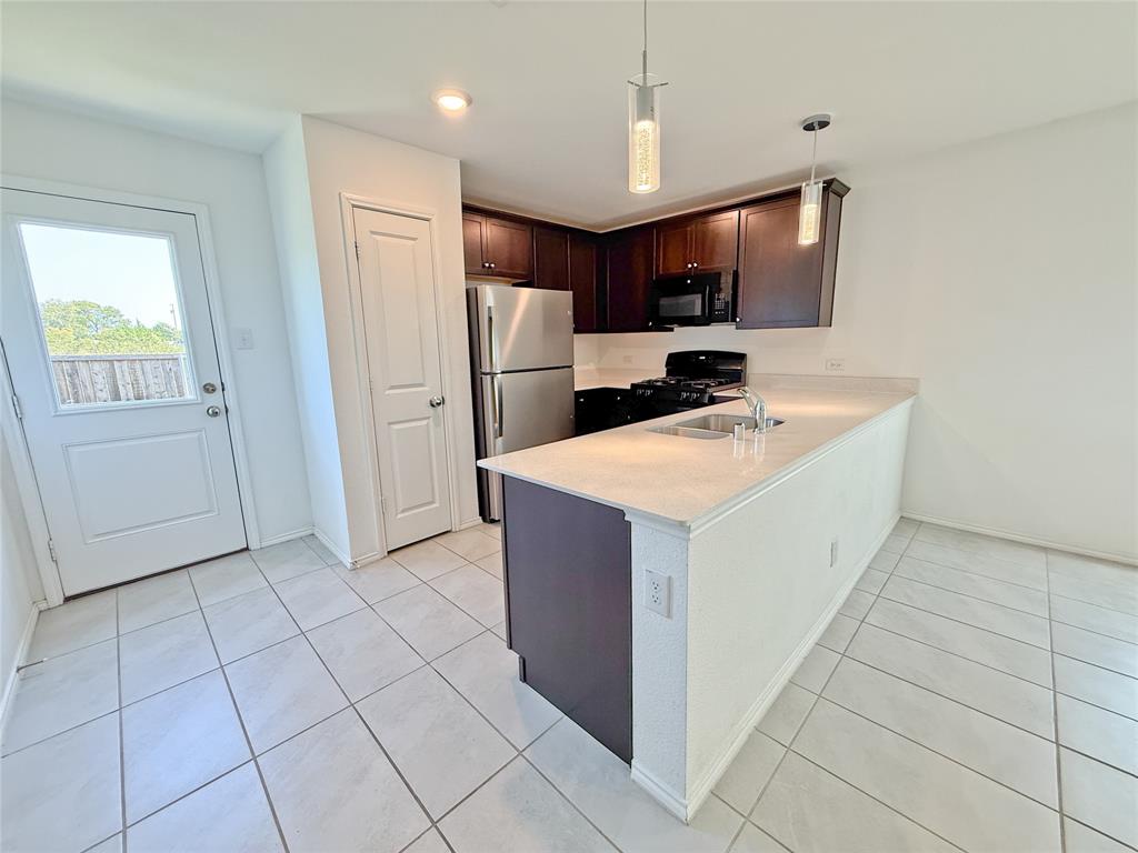 Linden Hills Ph 2 - Residential Lease