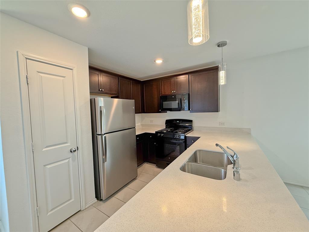 Linden Hills Ph 2 - Residential Lease