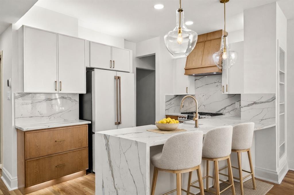 Sunscape 02 Condo - Residential