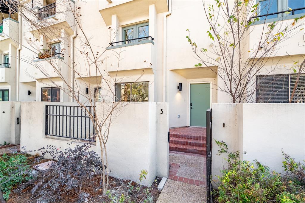 Sunscape 02 Condo - Residential