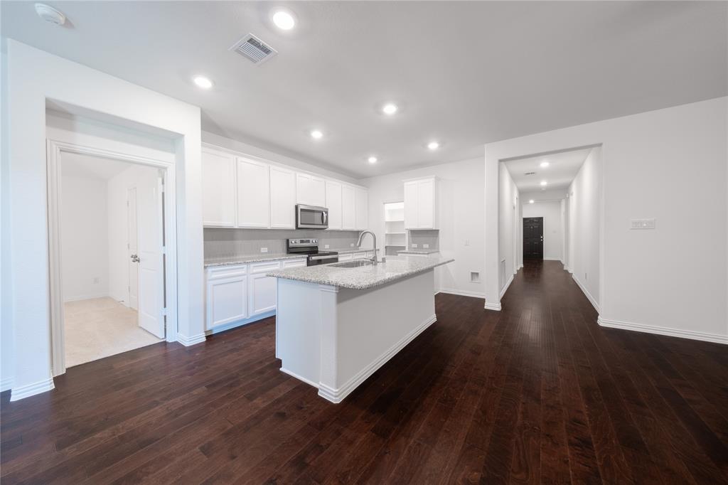 Churchill - Residential