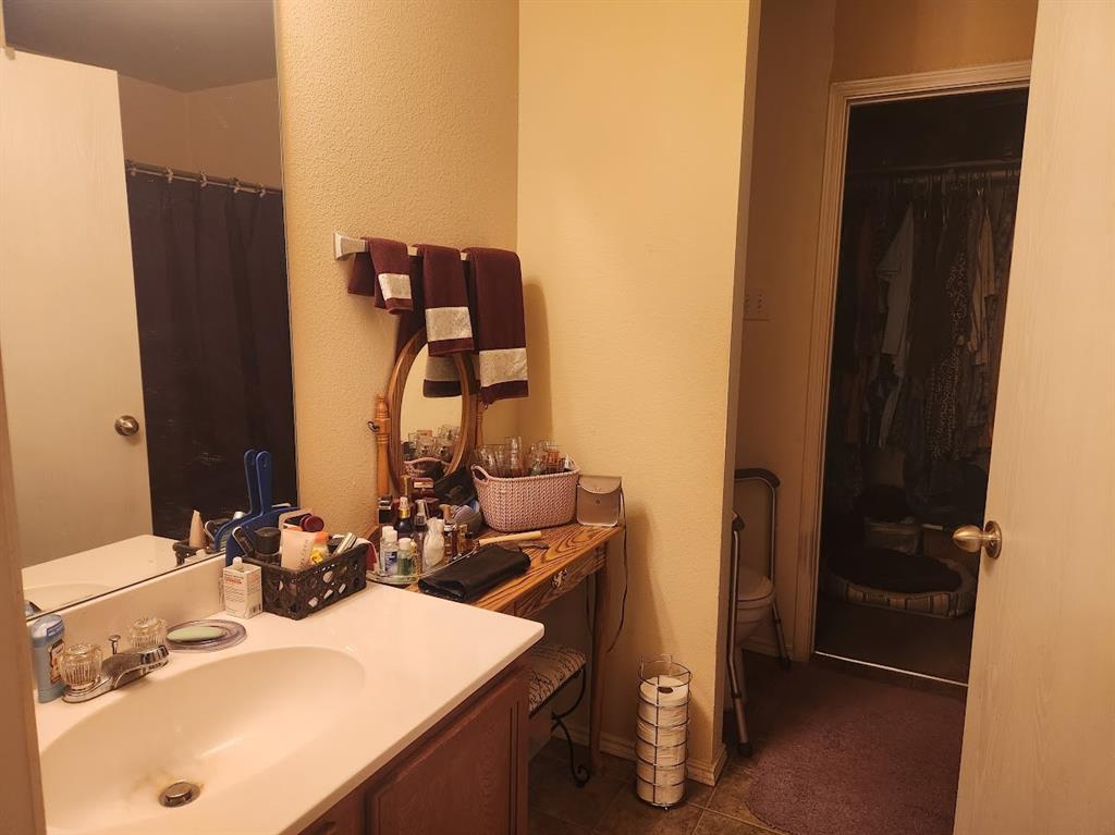 Parkway Village 2 - Residential