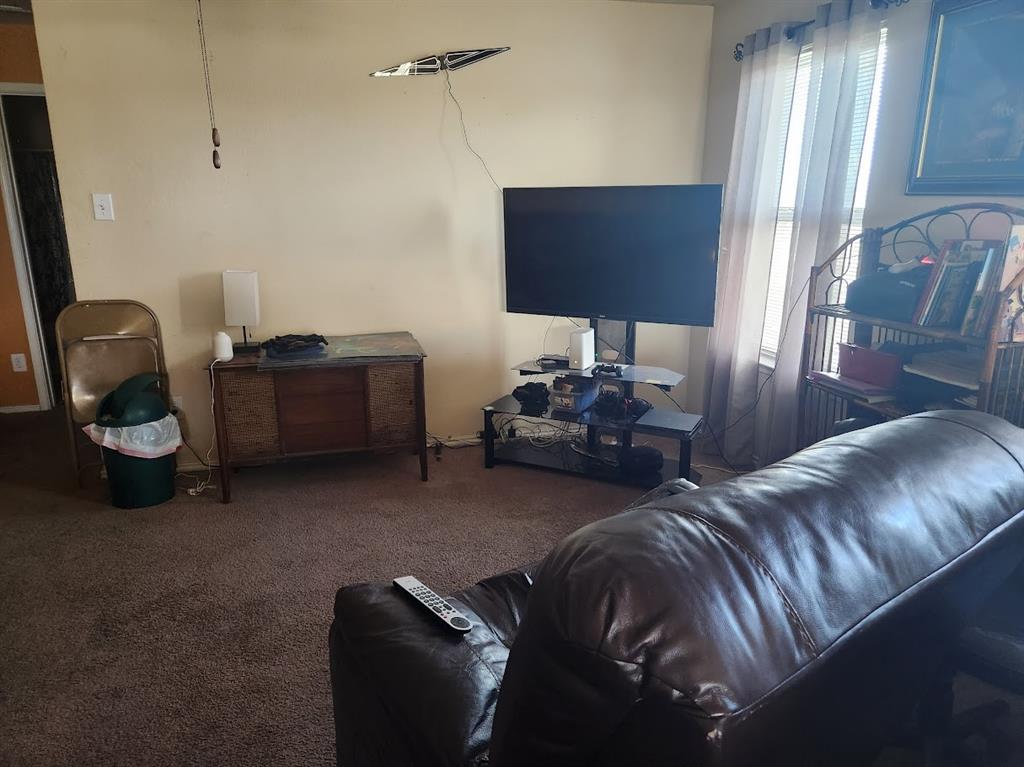 Parkway Village 2 - Residential