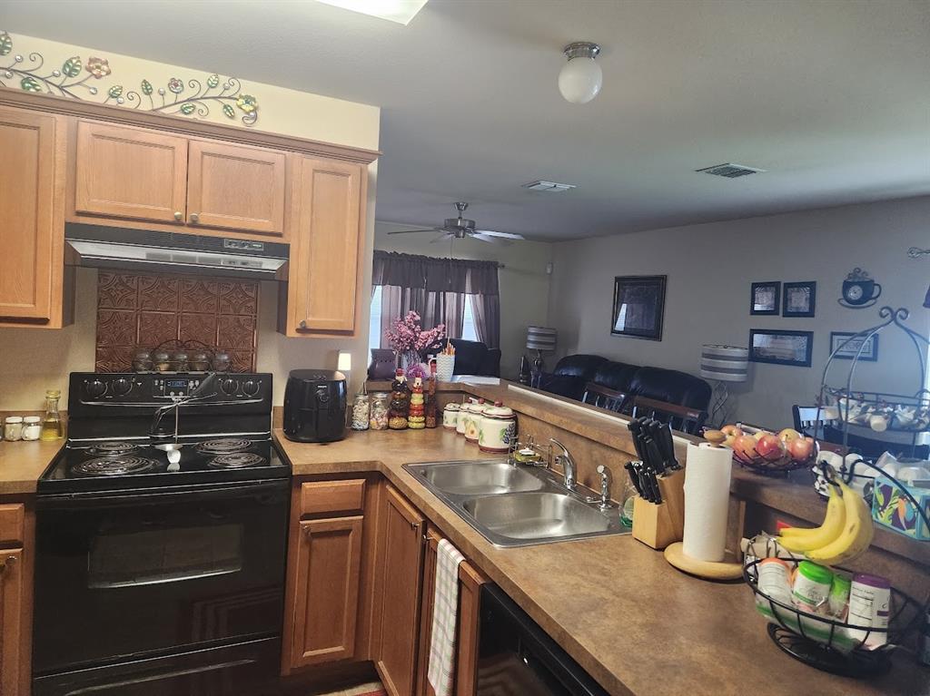 Parkway Village 2 - Residential