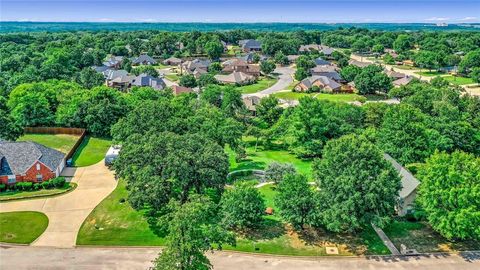 2108 Turtlecreek Denison TX 75020