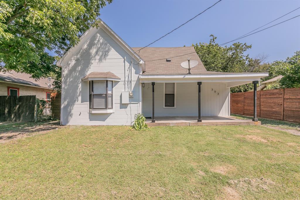 View Cleburne, TX 76031 house