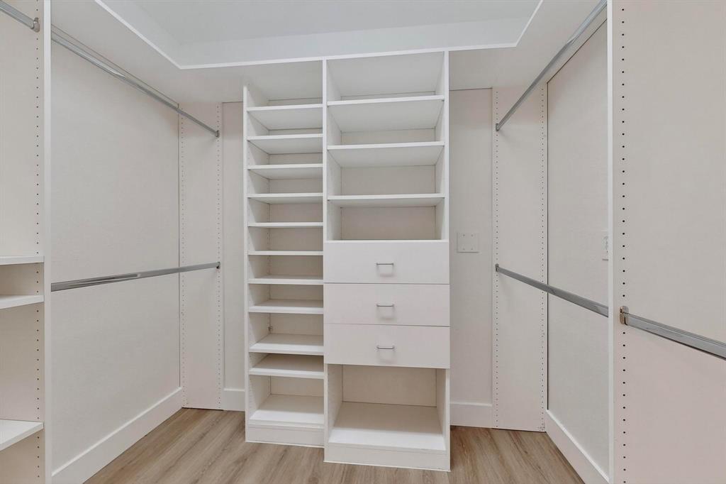 Frisco Lakes By Del Webb Villa - Residential