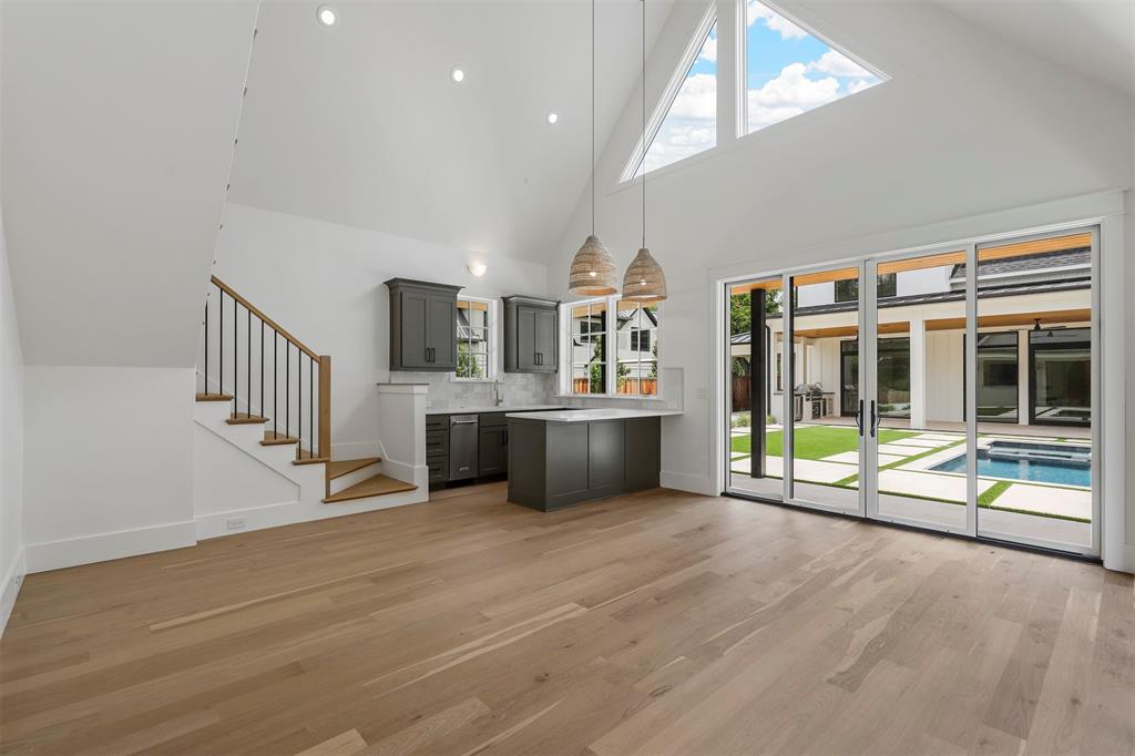 Crestwood Add - Residential