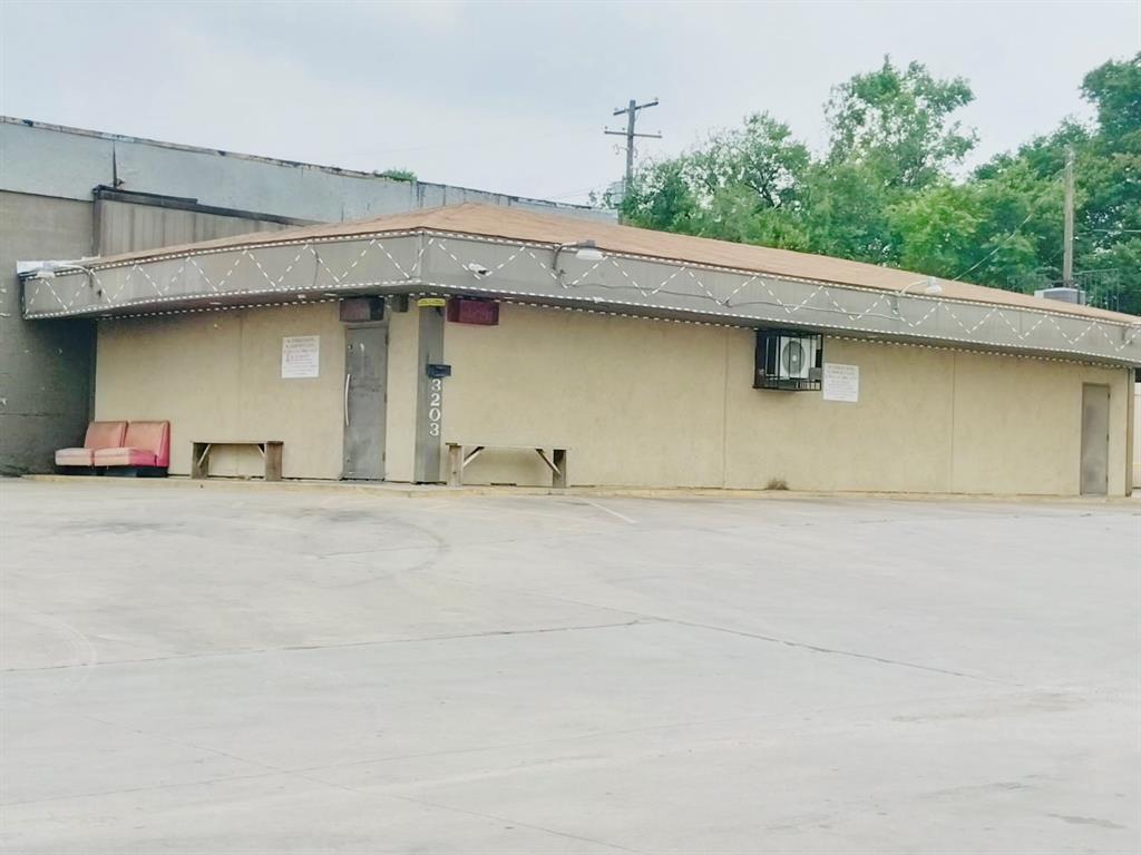 3203 N Main Street