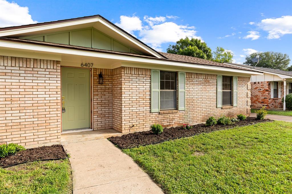 6407 Landmark