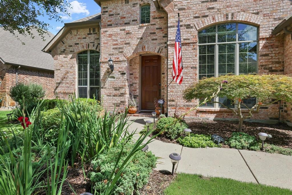 2816 Madison Drive