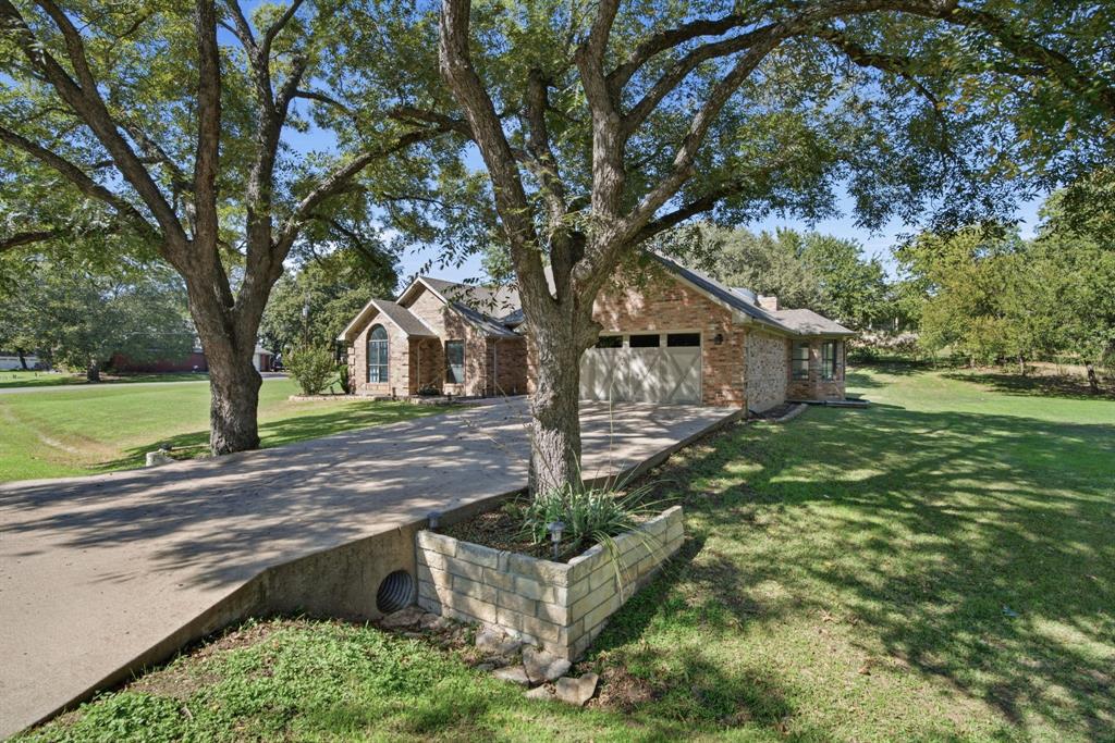 404 Aqua Vista Drive