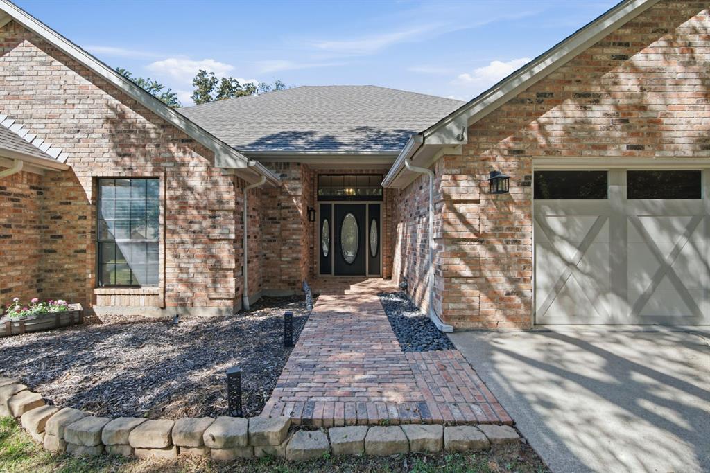404 Aqua Vista Drive
