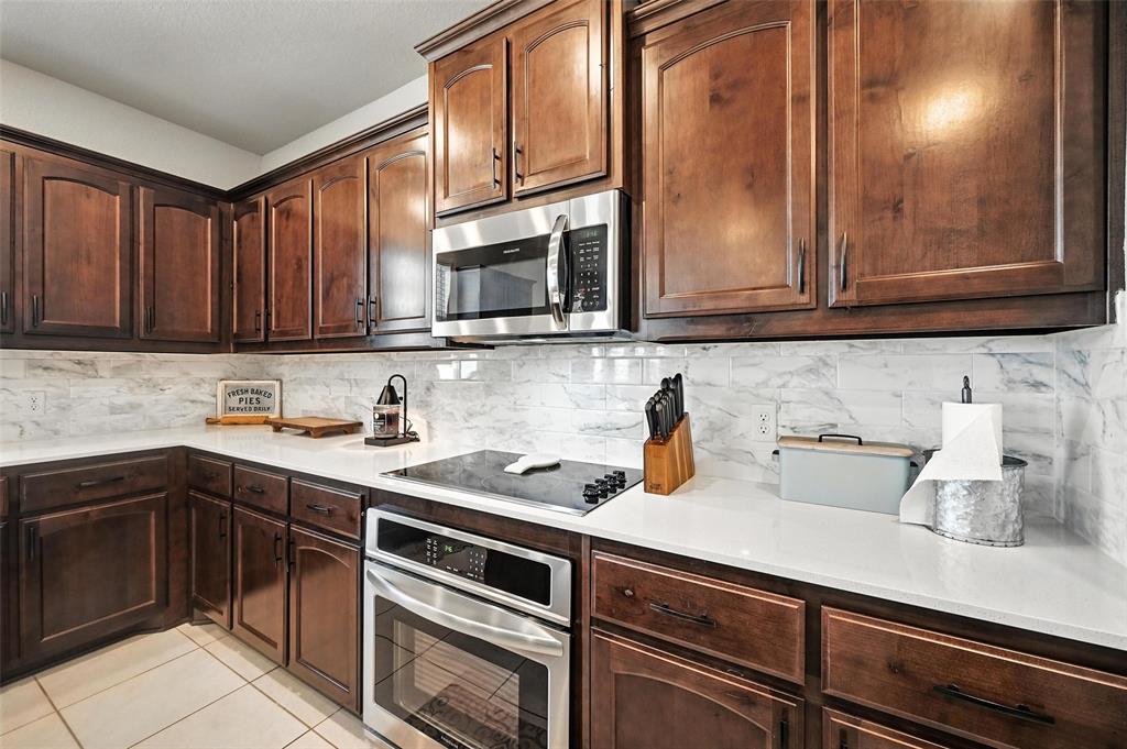 Fairview Mdws Ph 2 - Residential