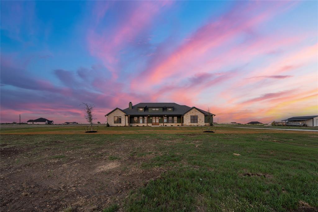 WILLOW MOON RANCH - Residential
