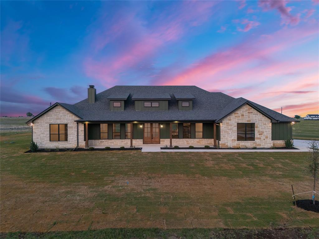 WILLOW MOON RANCH - Residential