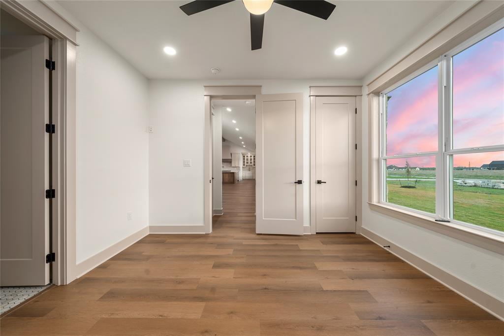 WILLOW MOON RANCH - Residential
