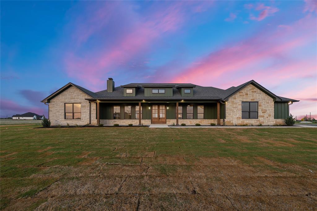 WILLOW MOON RANCH - Residential