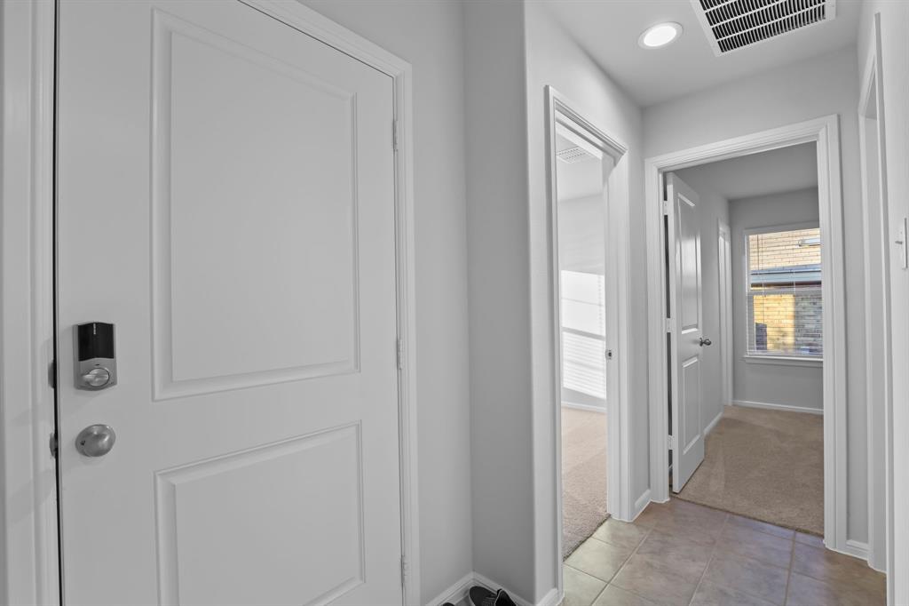 CAMBRIDGE BROOK PHASE 2 - Residential Lease