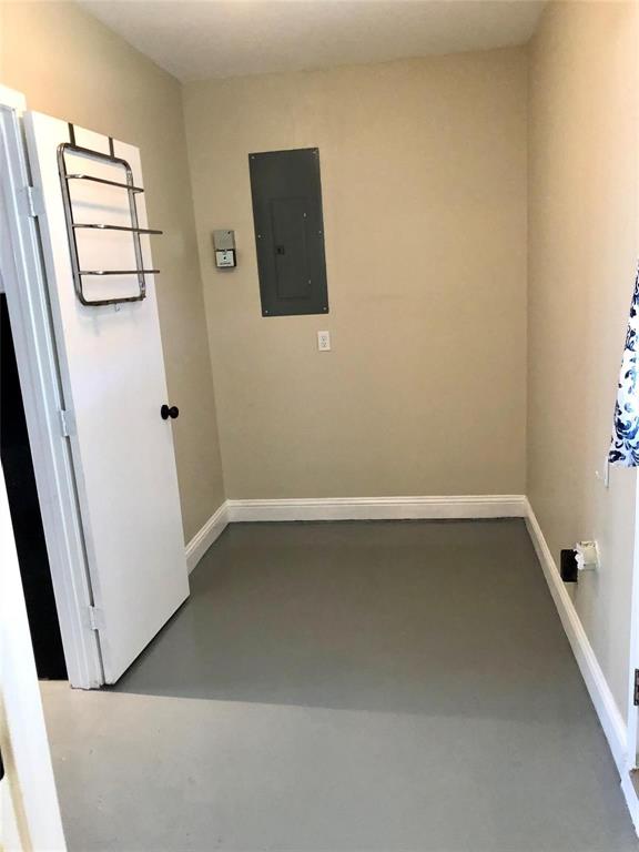 Meadowbrook Park Add - Residential Lease