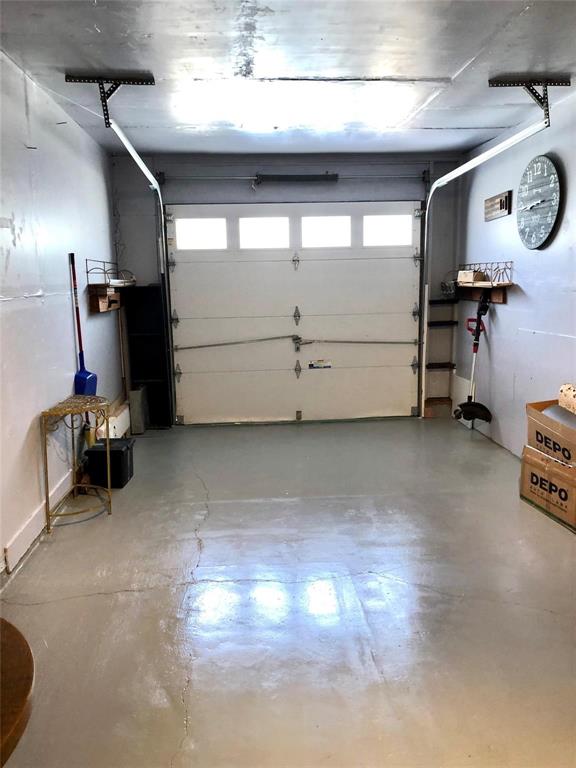 Meadowbrook Park Add - Residential Lease