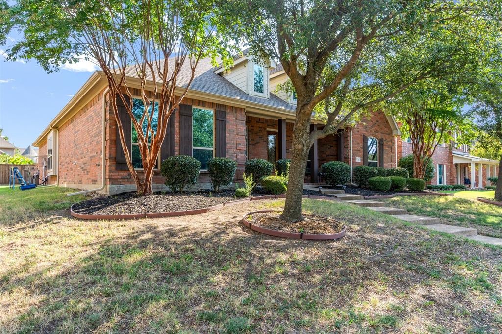 1728 Boxwood Lane