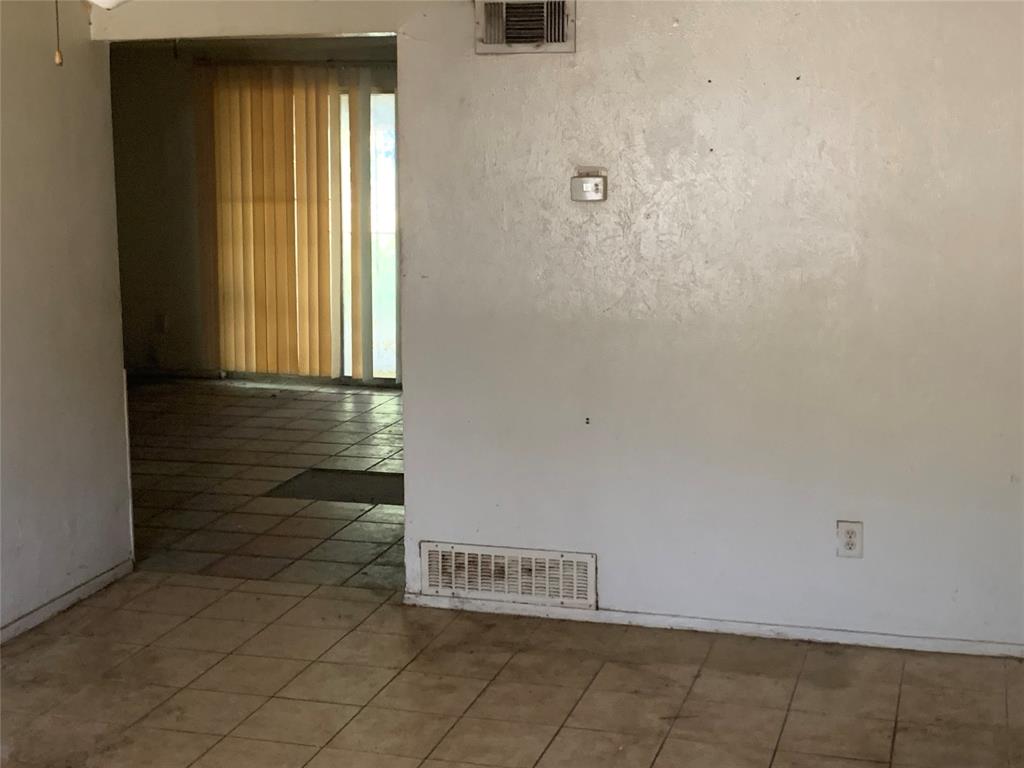 Hickory Heights 01 - Residential