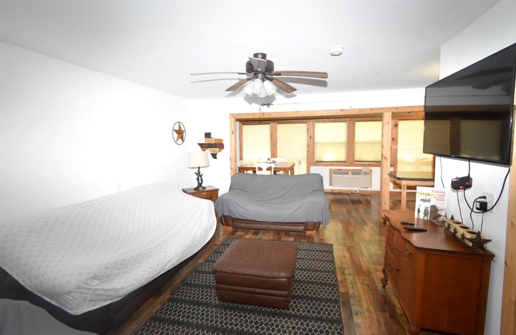 East Glade Creek - Residential