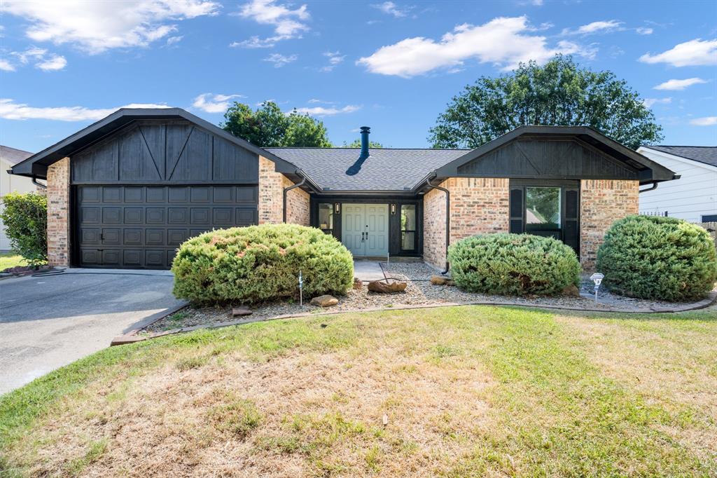 2608 Sprucewood Lane