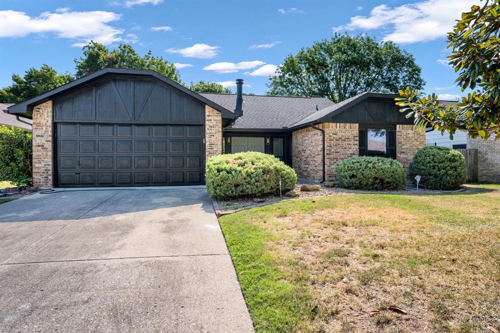 2608 Sprucewood Lane