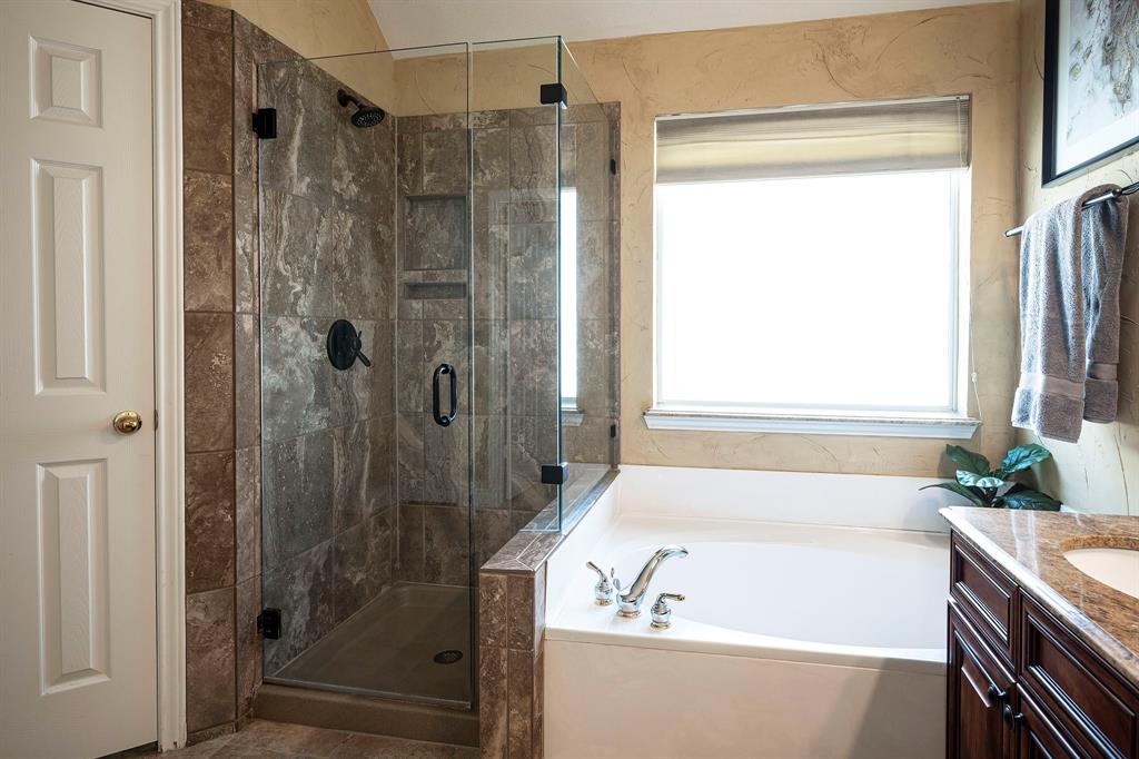 Fairways Of Ridgeview Ph Three - Residential