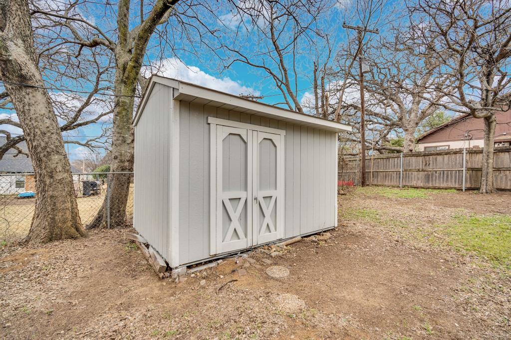 Crestmoor Park - Residential