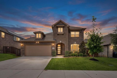 Photo of 637 Ridgewater Trail, Fort Worth, TX 76131 (MLS # 21401791)