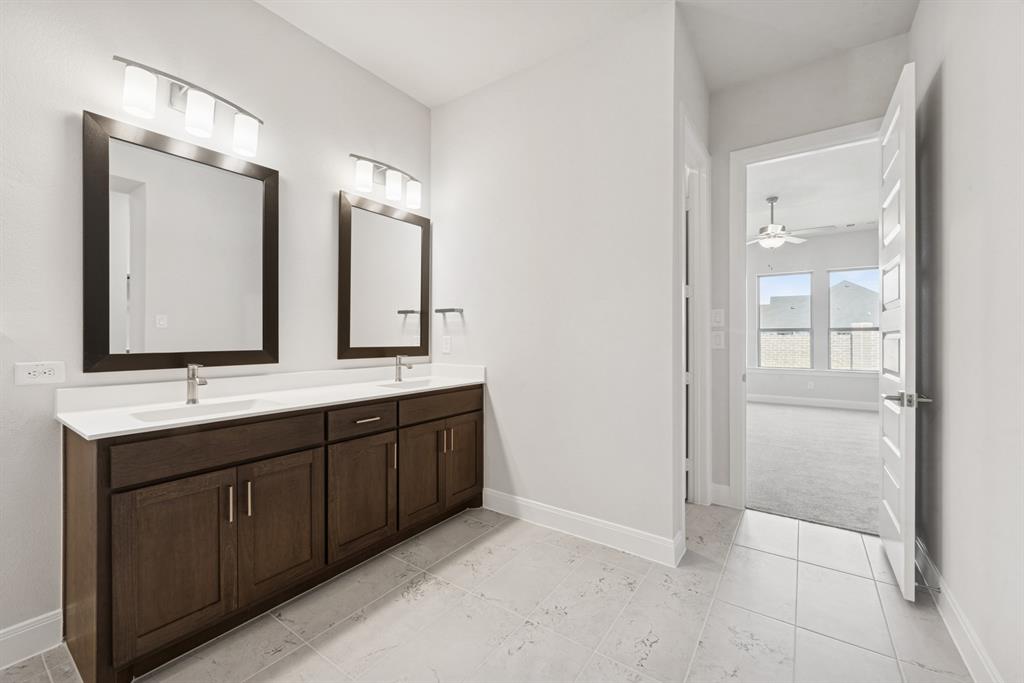 Myrtle Creek - Residential