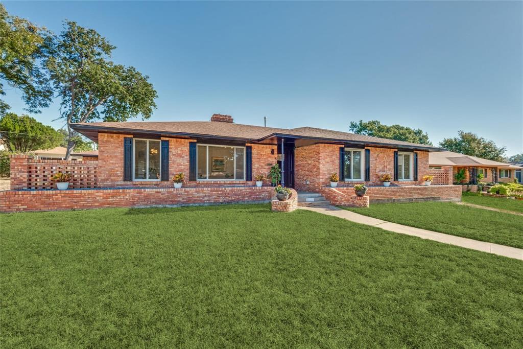 4714 Crownpoint Circle