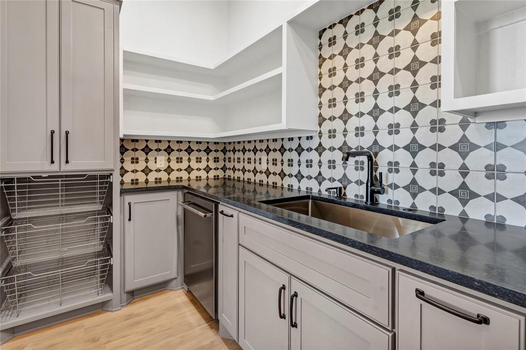 Rolled Stone Estates - Residential