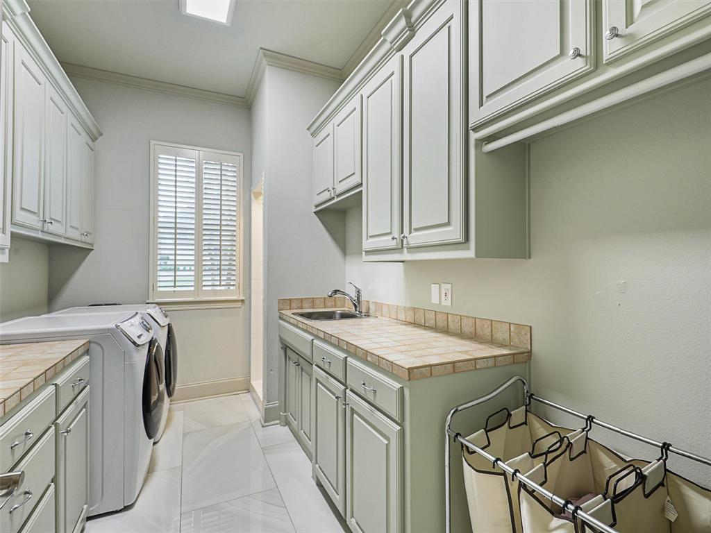 Coventry Manor - Residential