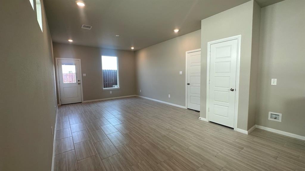 3148 PECAN FARM Lane