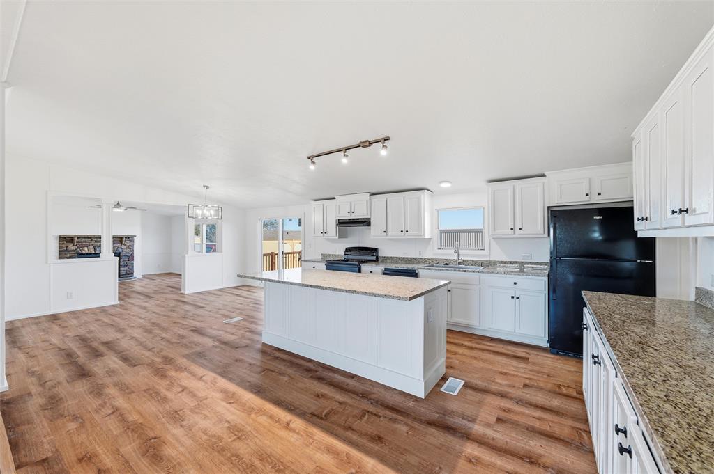 Mustang Acres Ph III - Residential