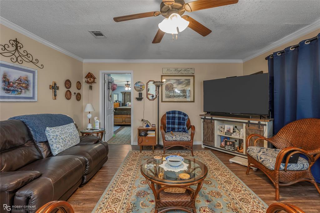 Cypress Isle Lake Estate - Residential