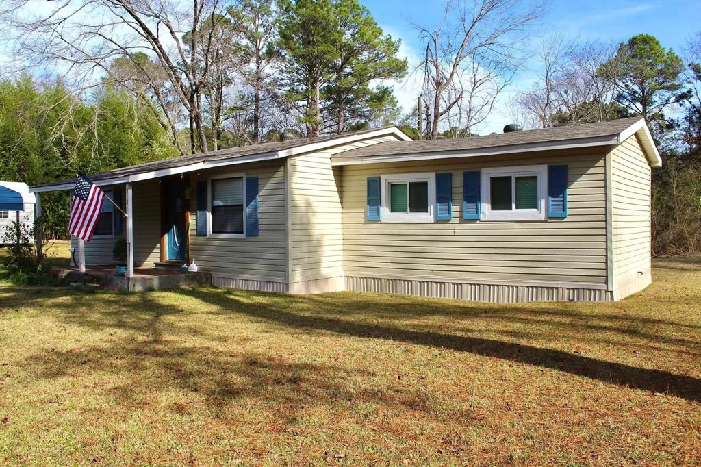 Cypress Isle Lake Estate - Residential