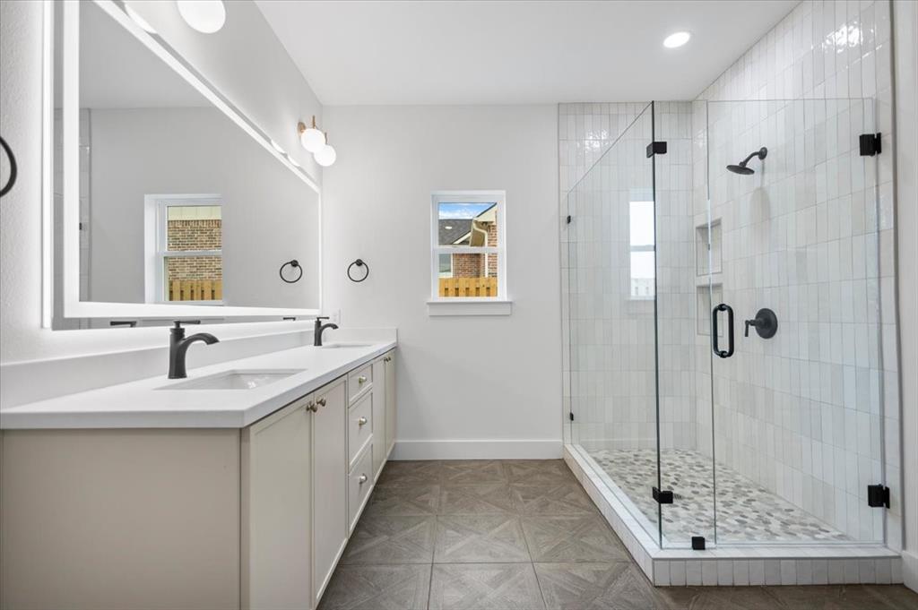 CROSSINGS @ MISSION RIDGE - Residential