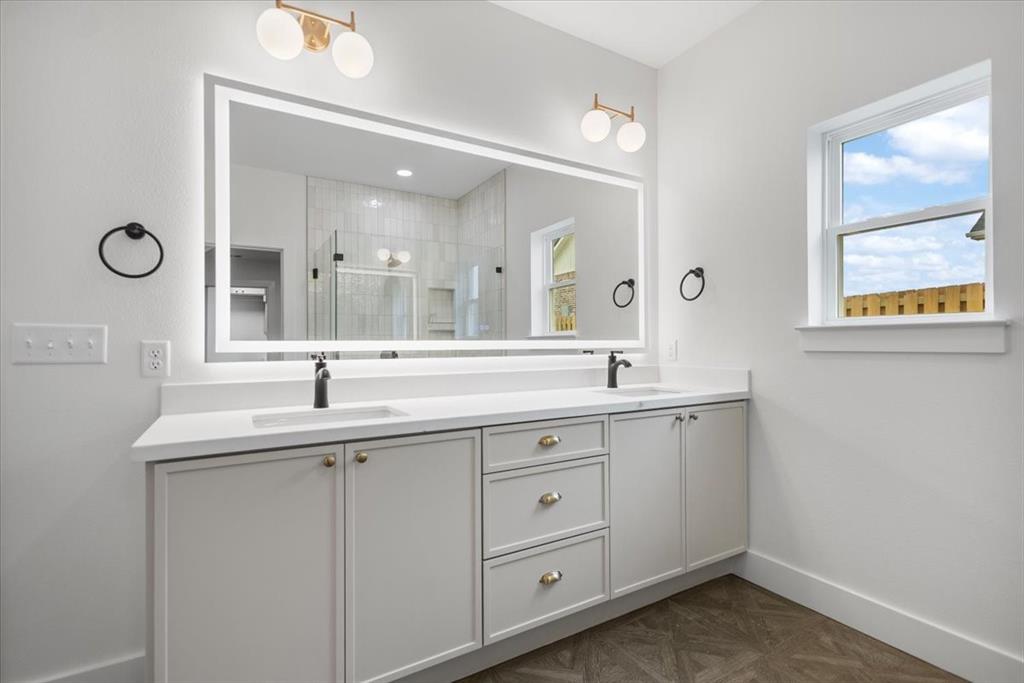 CROSSINGS @ MISSION RIDGE - Residential