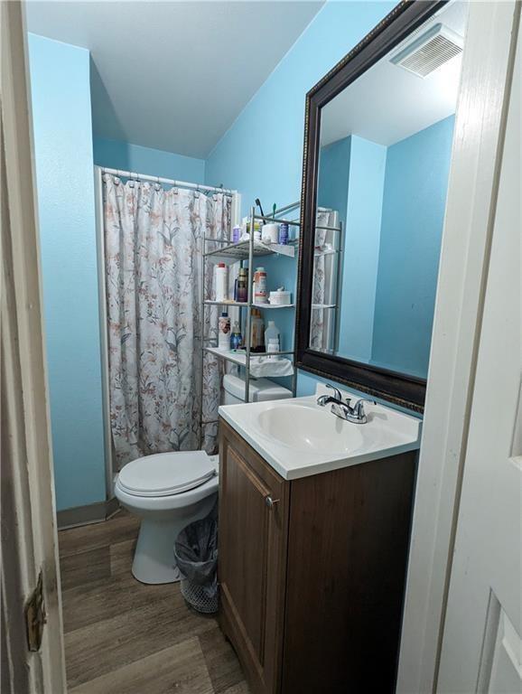 White C W - Residential