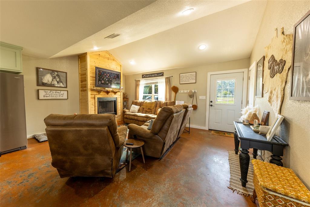 0000011413 - Residential