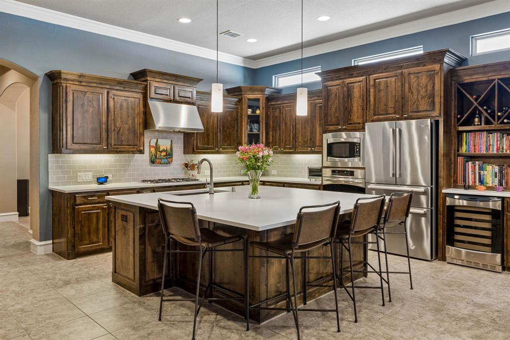 6009 Heron Bay Lane