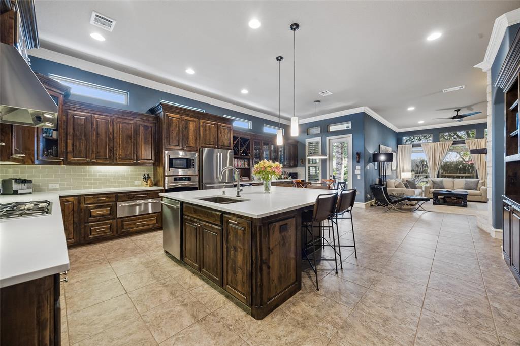 6009 Heron Bay Lane