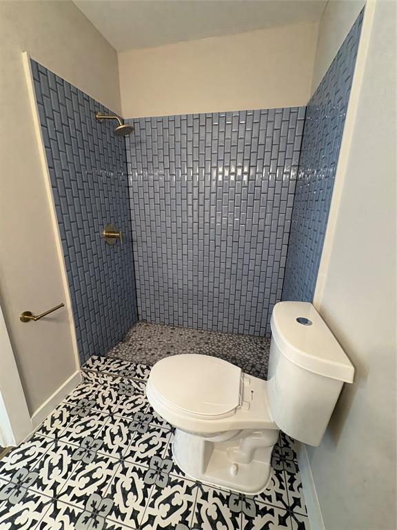 ROLLING HILS 2ND REP - Residential Lease