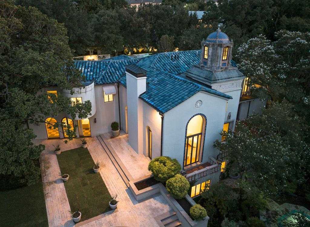 3828 Turtle Creek Drive